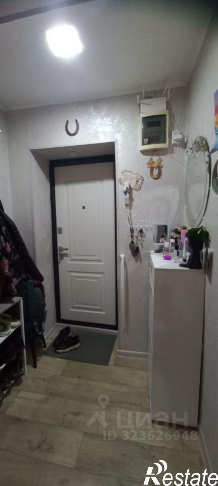 2-комн квартира пр-кт 60 лет Октября, 113,  д. 113