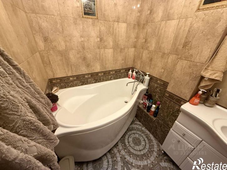 3-комн квартира Волгоградская улица, 62,  д. 62