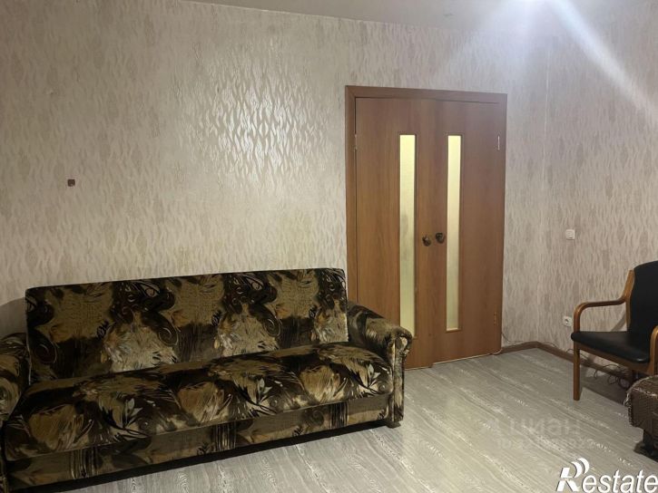 1-комн квартира улица Гагарина, 102,  д. 102