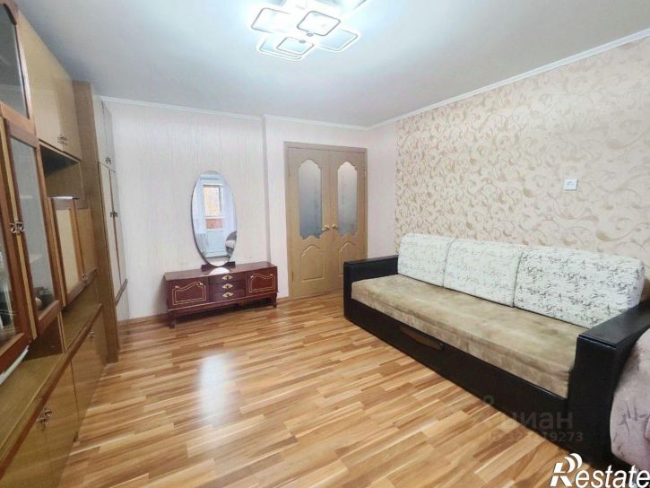 3-комн квартира улица Полежаева, 120,  д. 120