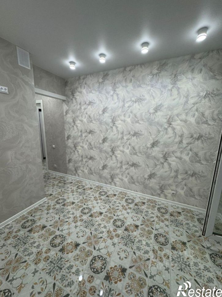 1-комн квартира улица Косарева, 81,  д. 81