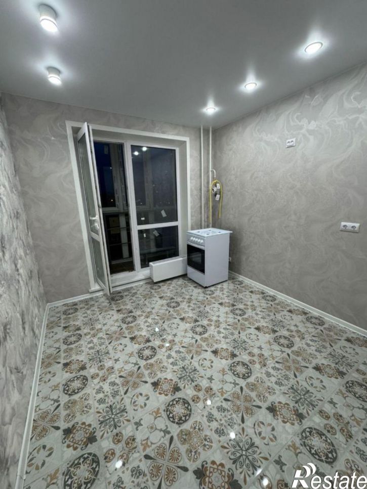 1-комн квартира улица Косарева, 81,  д. 81