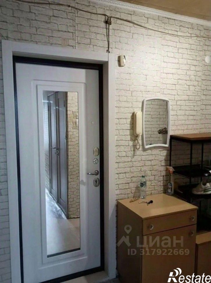 3-комн квартира ул Есенина, 22,  д. 22