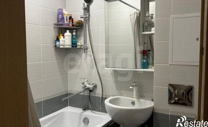 2-комн квартира Коммунистическая улица, 8,  д. 8