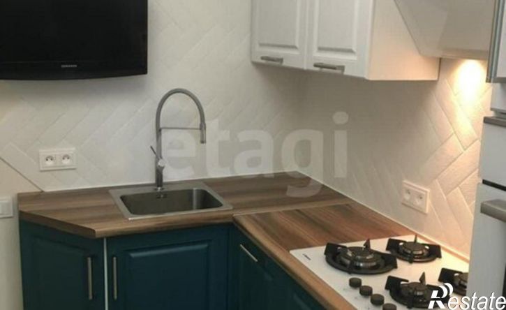 2-комн квартира Коммунистическая улица, 8,  д. 8