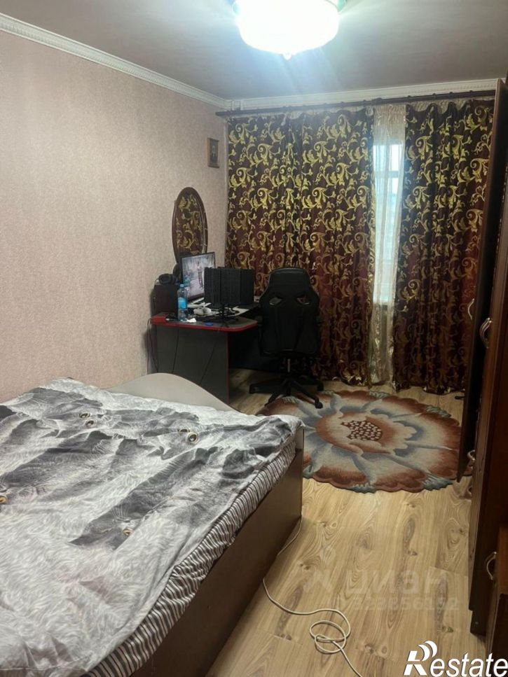 4-комн квартира улица Косарева, 3 к1,  д. 3 к1