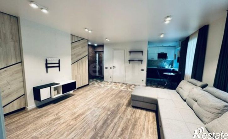 3-комн квартира улица Попова, 54,  д. 54