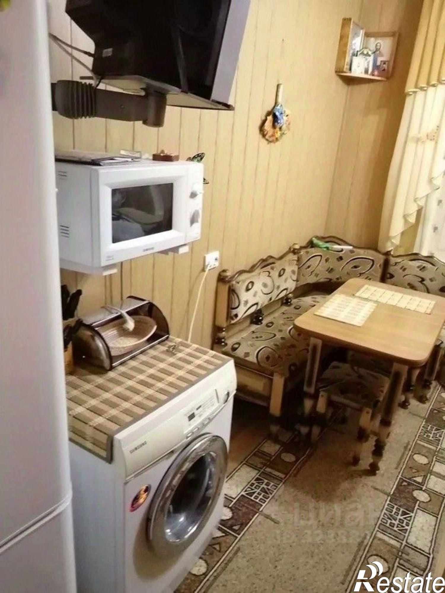 Купить квартиру за 5 750 000 рублей на проспект 70 лет Октября, 93