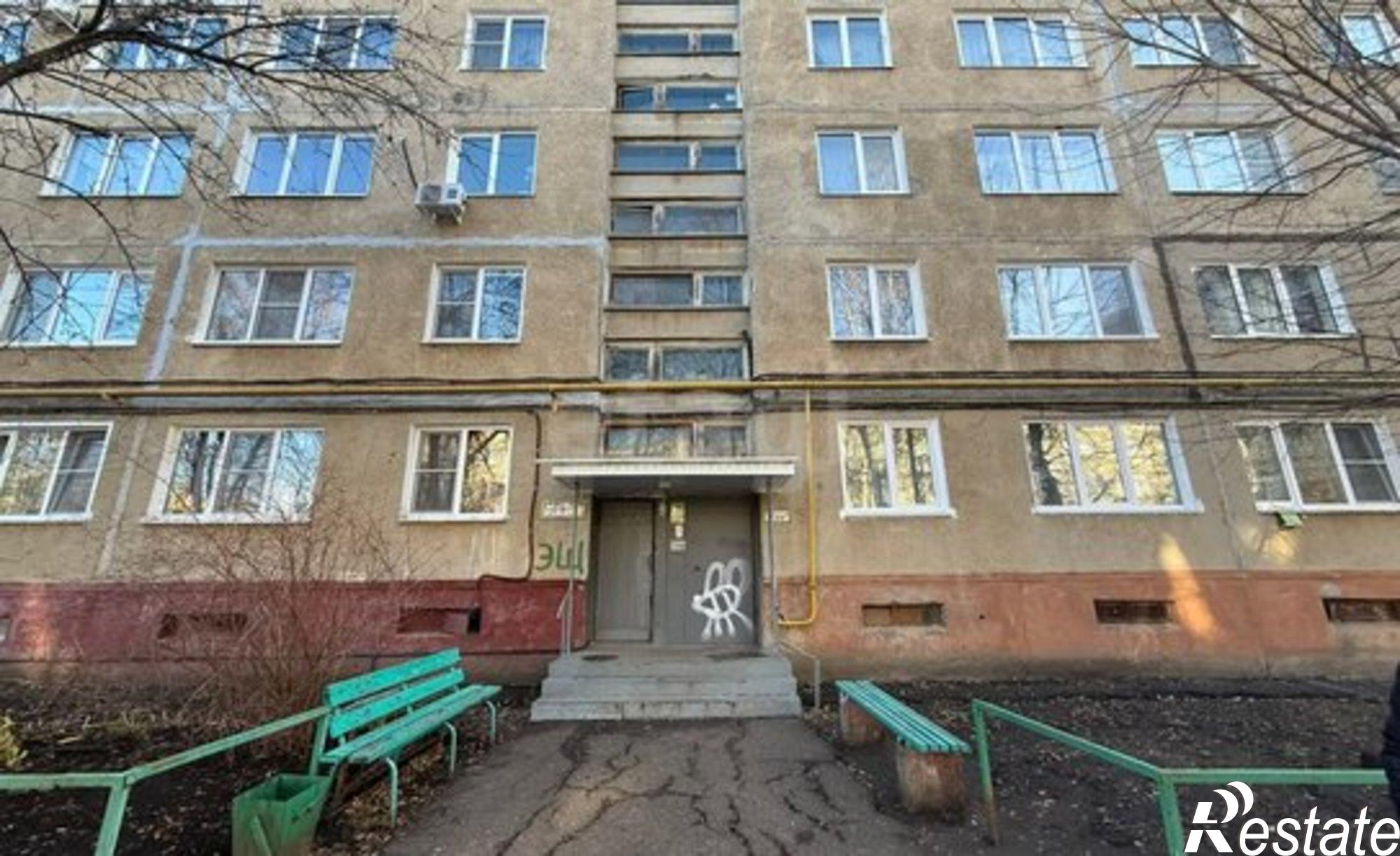 Купить квартиру за 3 000 000 рублей на пр-кт 60 лет Октября, 131