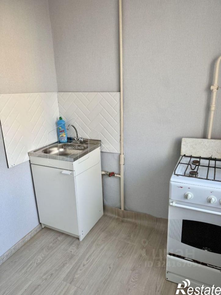 3-комн квартира улица Веселовского, 11,  д. 11