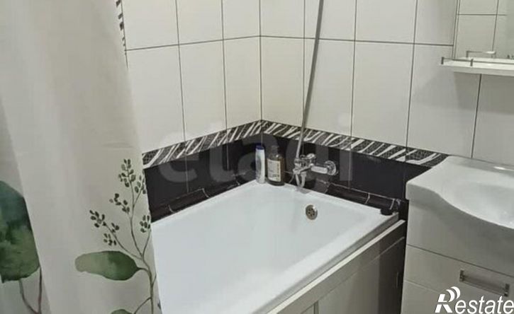 1-комн квартира ул Юрия Святкина, 3,  д. 3