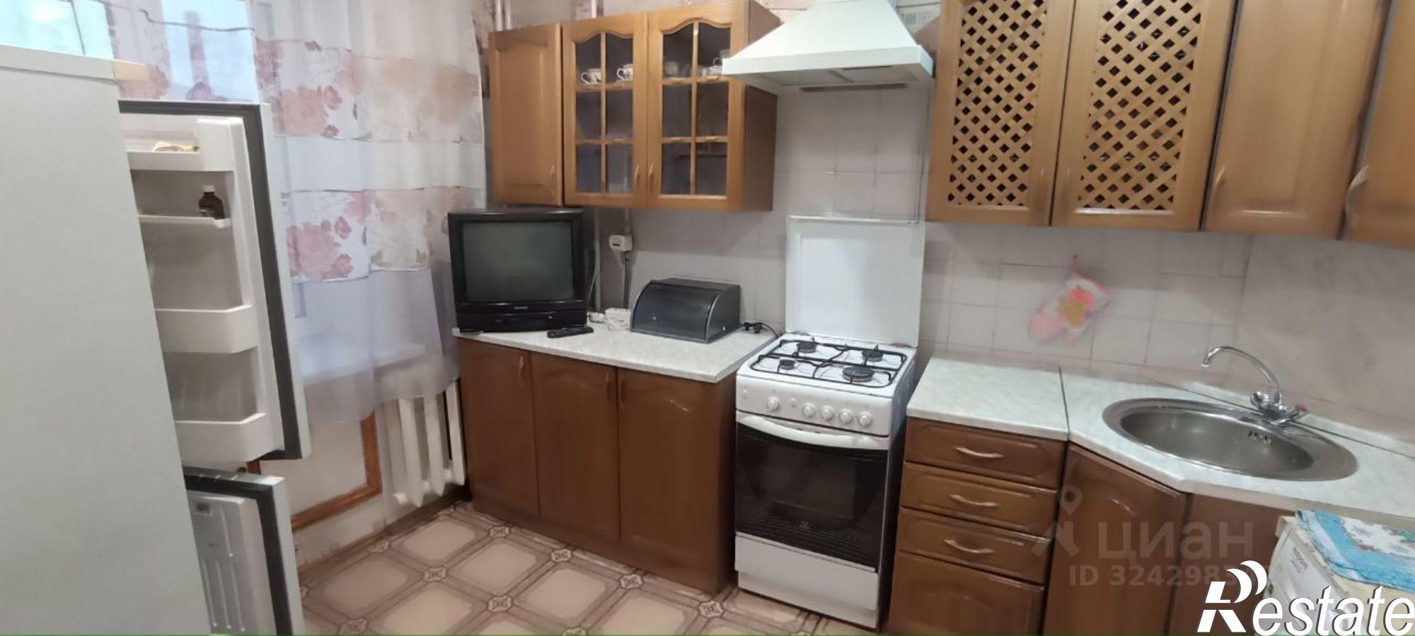 Сдать квартиру за 25 000 рублей на Большевистская улица, 113А