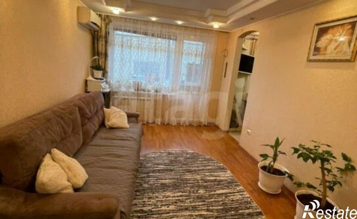 3-комн квартира проспект 70 лет Октября, 110,  д. 110