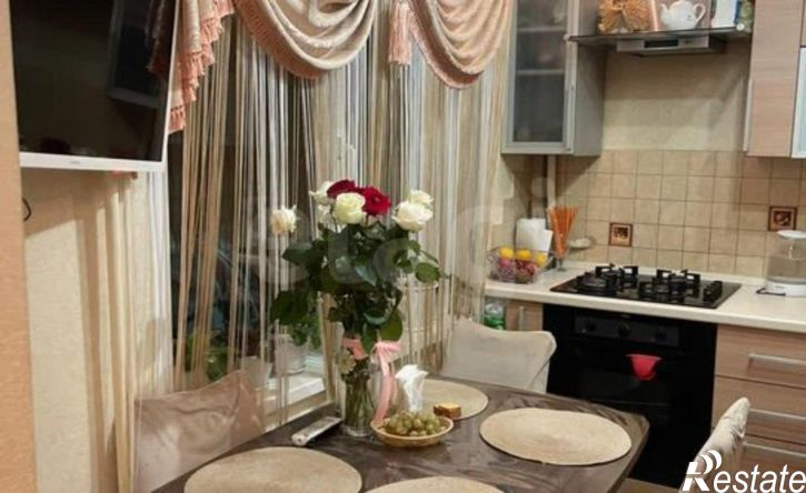 3-комн квартира проспект 70 лет Октября, 110,  д. 110