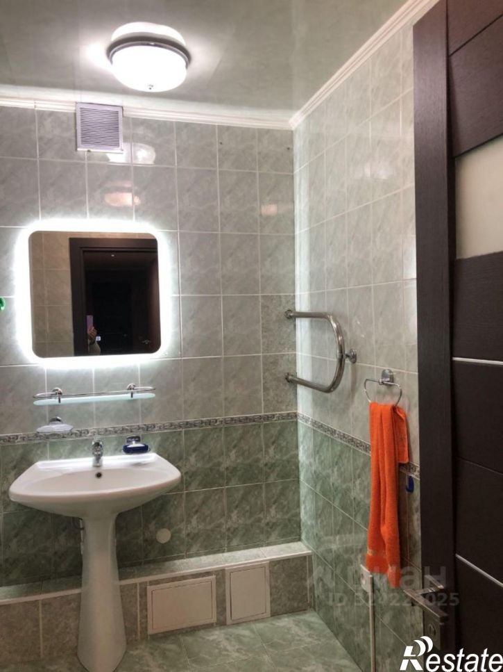 3-комн квартира ул Энгельса, 15 7,  д. 15 7,  к. 7