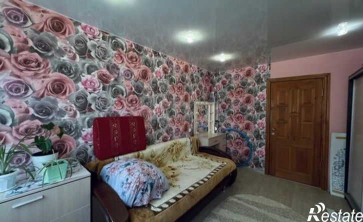 3-комн квартира ул Серадзская, 15,  д. 15