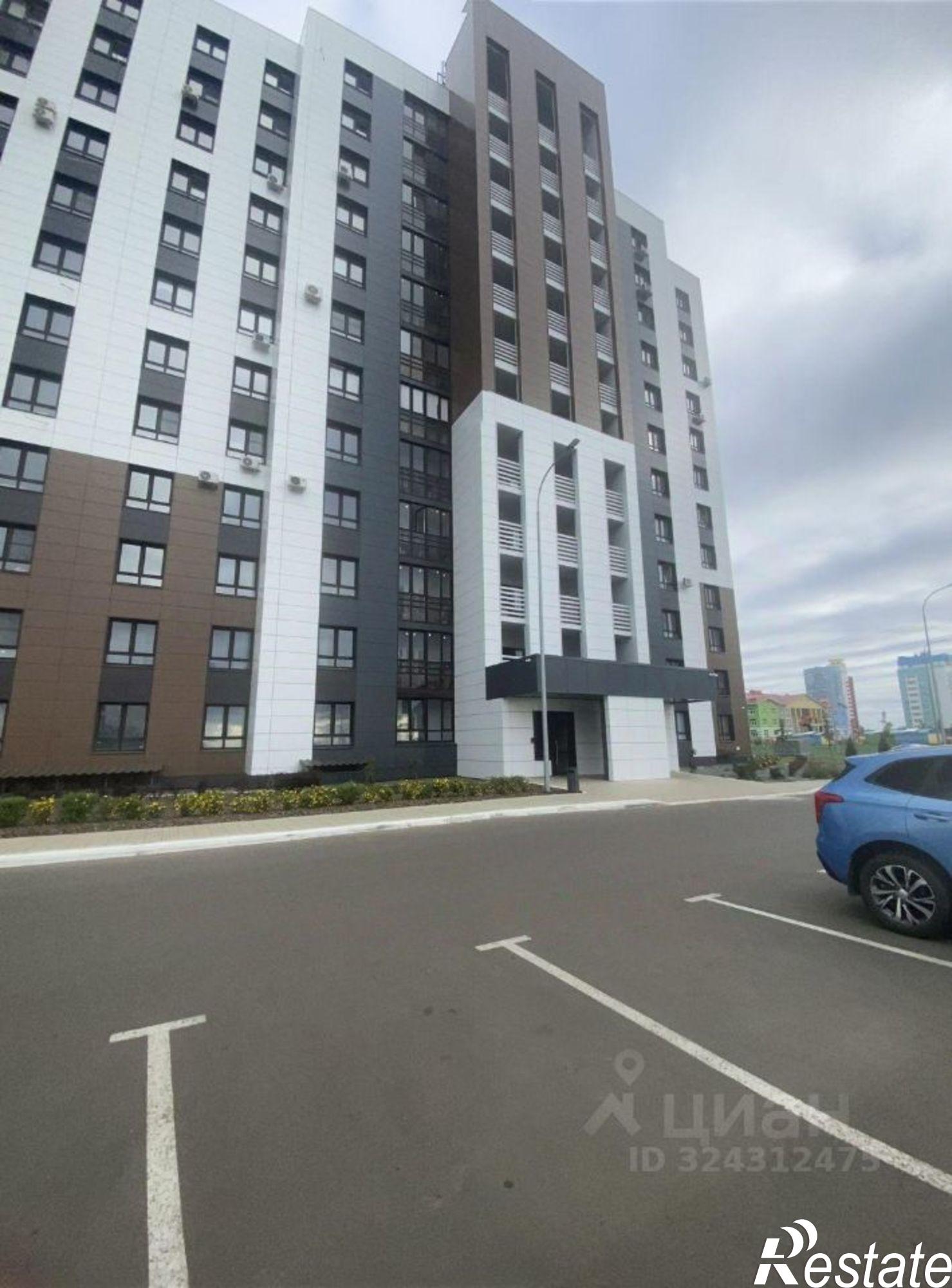 Сдать квартиру за 40 700 рублей на ул Юрия Святкина, 4