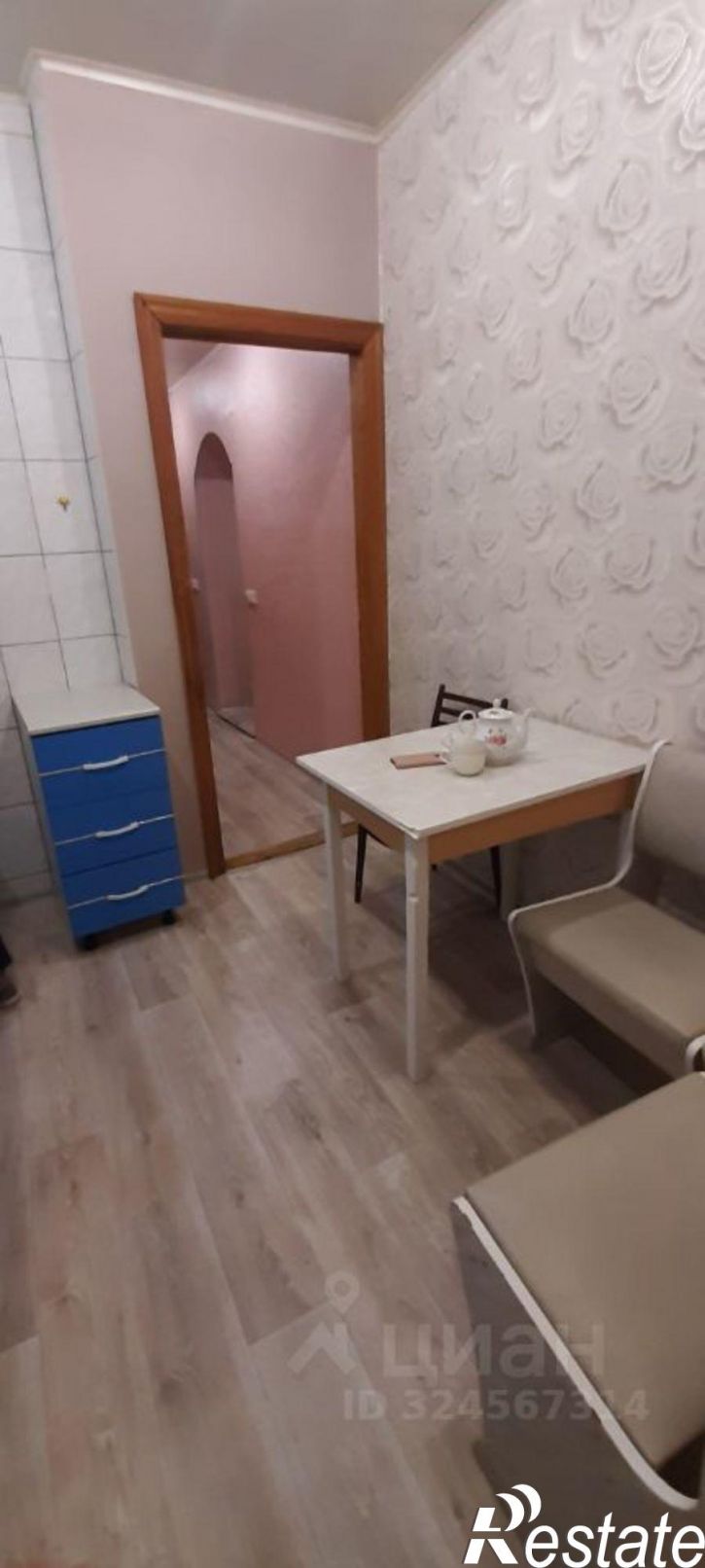 2-комн квартира улица Титова, 30,  д. 30