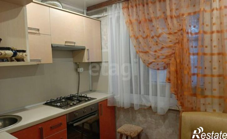 3-комн квартира пр-кт 70 лет Октября, 79,  д. 79