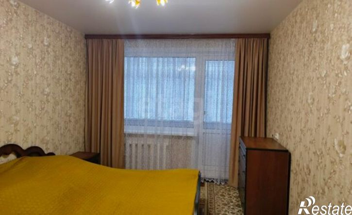 3-комн квартира пр-кт 70 лет Октября, 79,  д. 79