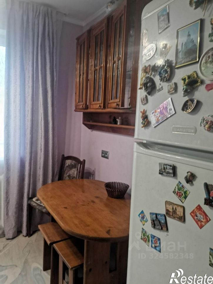 2-комн квартира улица Энгельса, 1,  д. 1