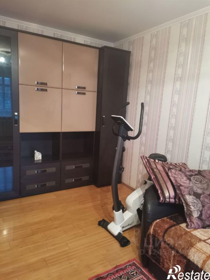 2-комн квартира улица Энгельса, 1,  д. 1