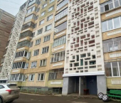 3-комн, 49кв м, этаж 1/9 улица Коваленко, 46