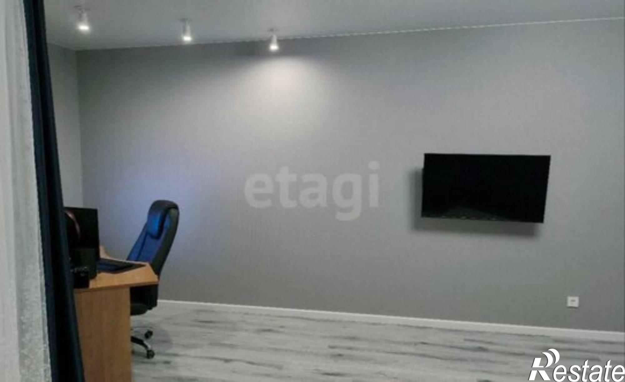 Купить квартиру за 9 500 000 рублей на ул Короленко, 1