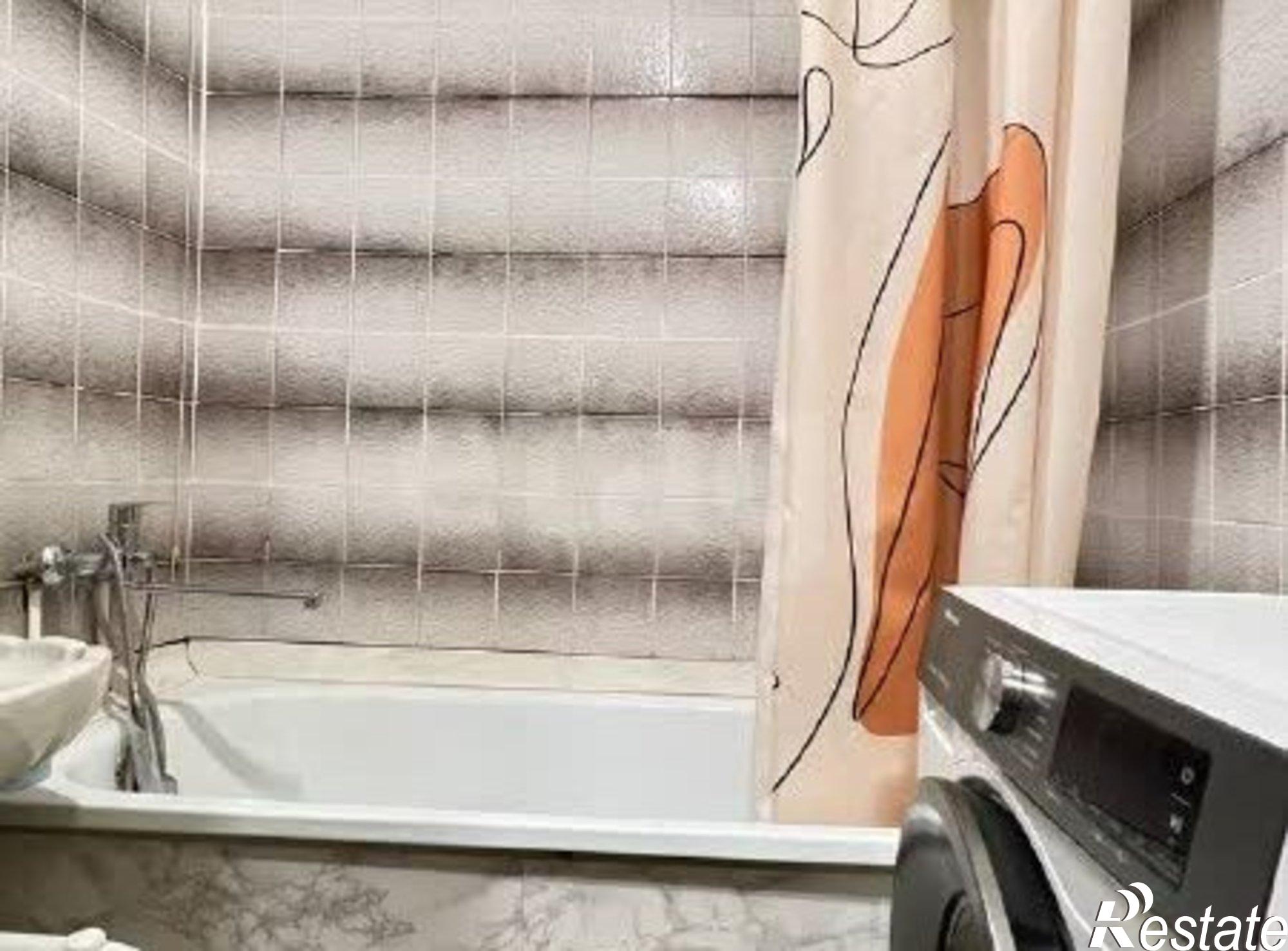 Купить квартиру за 3 500 000 рублей на улица Косарева, 104