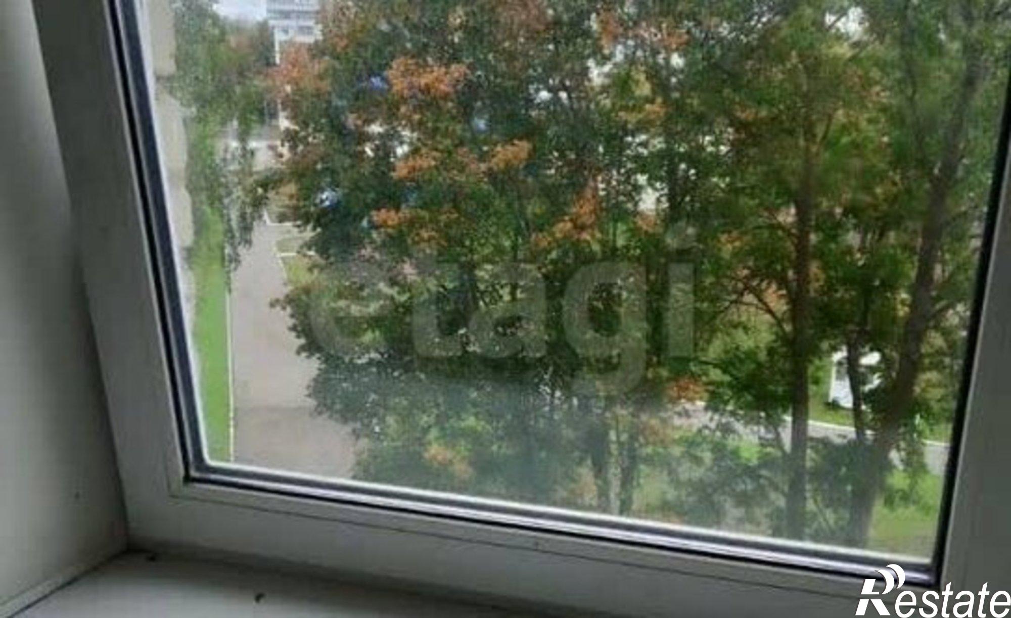 Купить квартиру за 2 200 000 рублей на улица Веселовского, 16