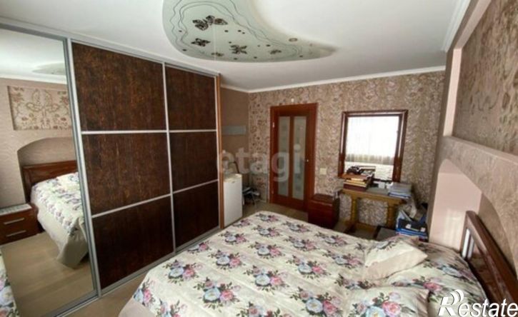 3-комн квартира ул Комарова, 13 1,  д. 13 1,  к. 1