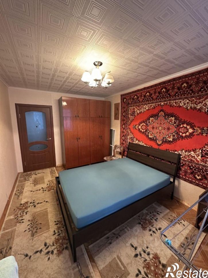 3-комн квартира улица Веселовского, 27,  д. 27