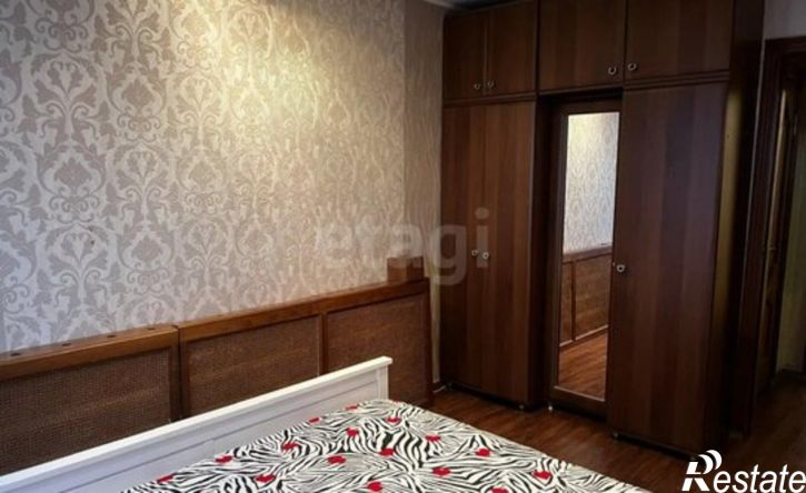 3-комн квартира ул Б.Хмельницкого, 12 1,  д. 12 1,  к. 1