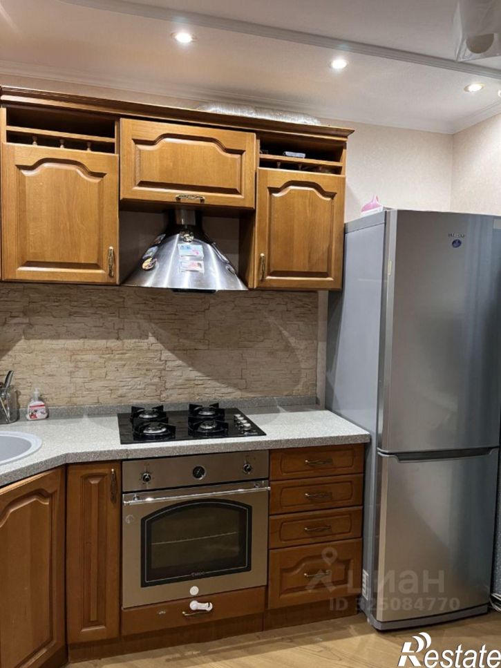 2-комн квартира улица Воинова, 2 к12,  д. 2 к12