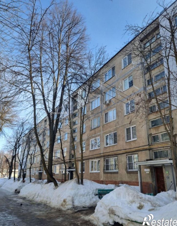 1-комн квартира проспект 60 лет Октября, 135,  д. 135