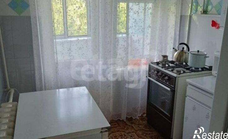 3-комн квартира Коммунистическая улица, 8,  д. 8