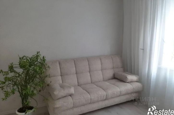2-комн квартира пр-кт Российской Армии, 18,  д. 18