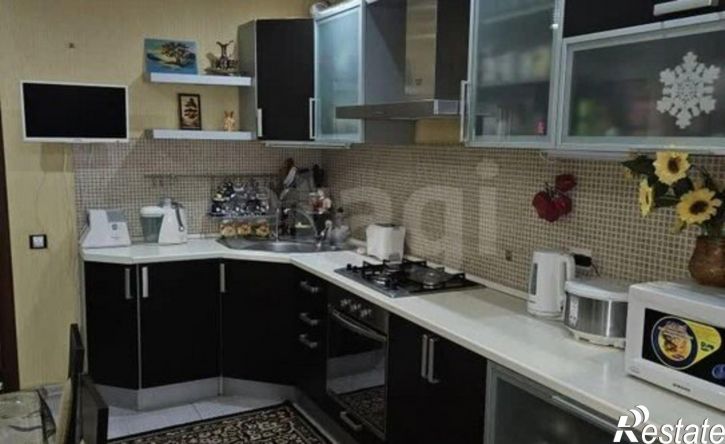 3-комн квартира Большевистская улица, 85,  д. 85