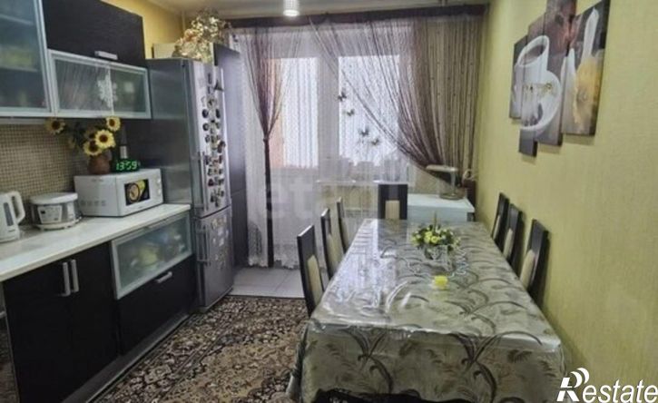 3-комн квартира Большевистская улица, 85,  д. 85