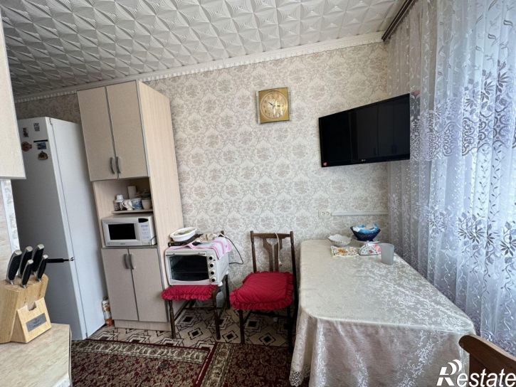 2-комн квартира б-р Эрьзи, 18,  д. 18
