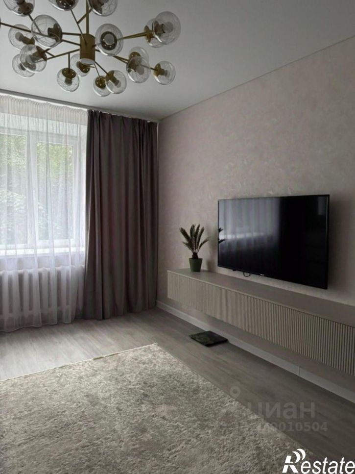 2-комн квартира Демократическая улица, 11,  д. 11