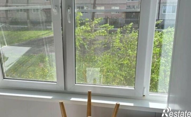 4-комн квартира улица Розы Люксембург, 8,  д. 8