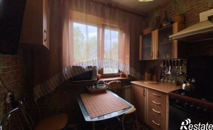 2-комн квартира проспект 60 лет Октября, 39,  д. 39