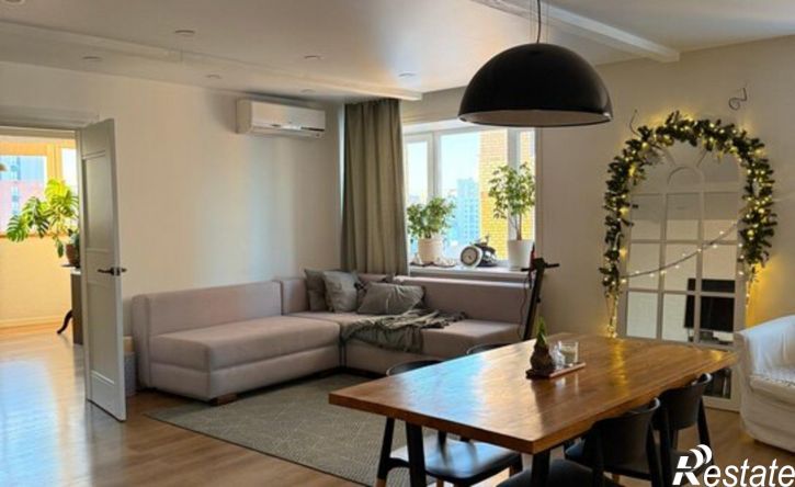 4-комн квартира Красноармейская улица, 28,  д. 28