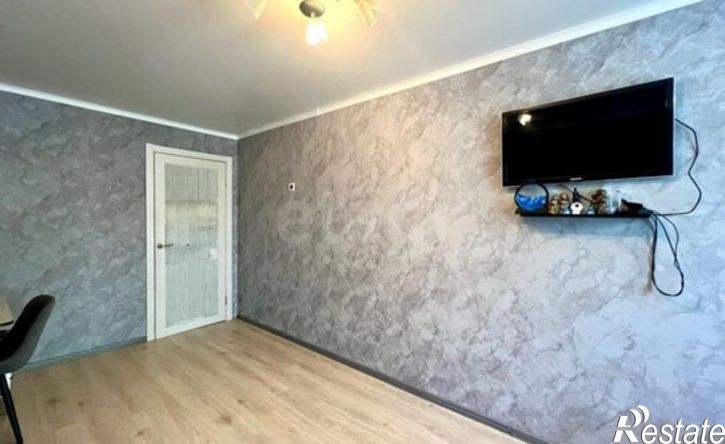 2-комн квартира улица Ульянова, 81,  д. 81
