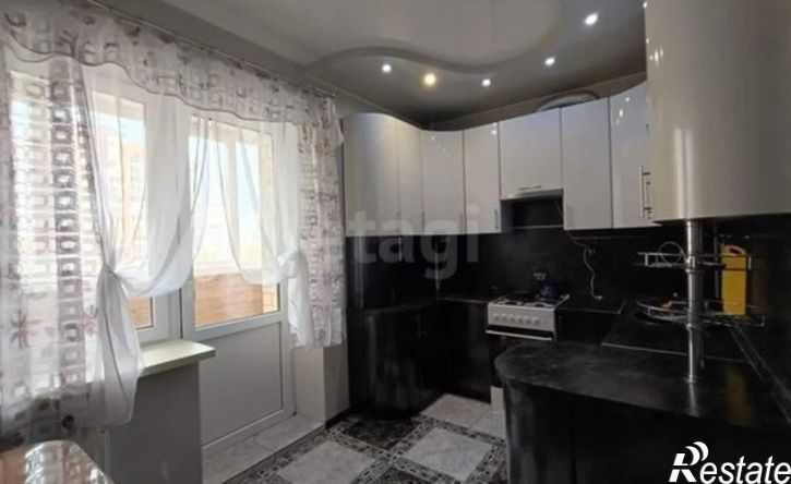 2-комн квартира улица Короленко, 57,  д. 57
