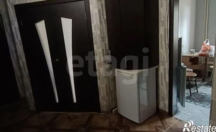 2-комн квартира улица Короленко, 57,  д. 57