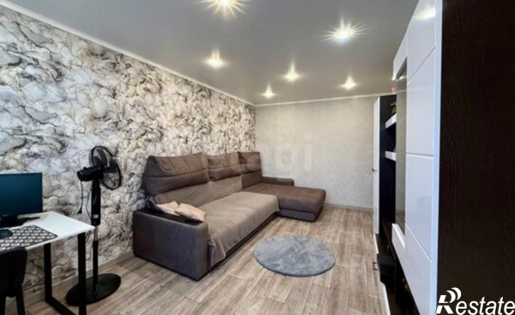 2-комн квартира улица Веселовского, 20,  д. 20