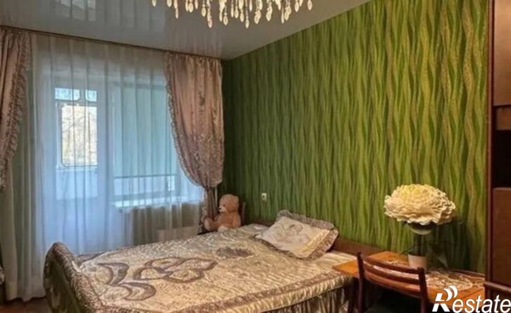 3-комн квартира улица Ульянова, 75,  д. 75