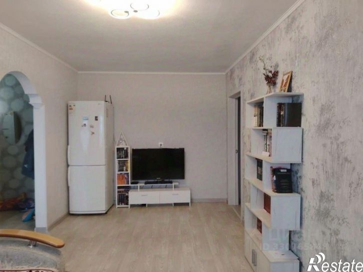 3-комн квартира проспект 50 лет Октября, 24,  д. 24